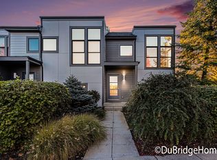 2114 New Town Dr NE, Grand Rapids, MI 49525