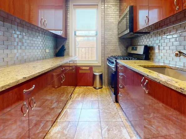 84-55 Daniels Street image 12 of 25