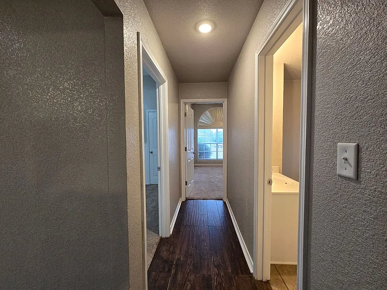 5609 Hunters Ridge Trl — Photo 11