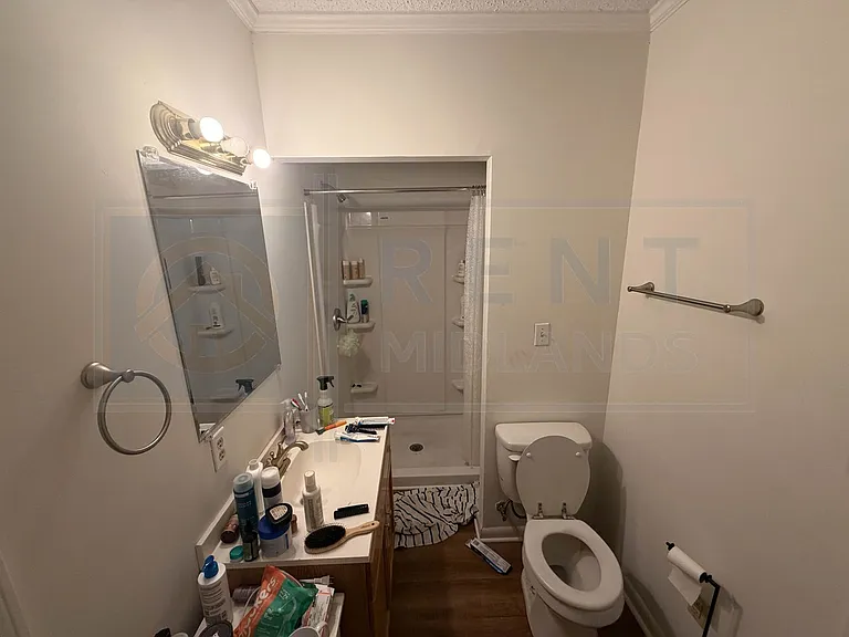 521 Georgia St — Photo 8