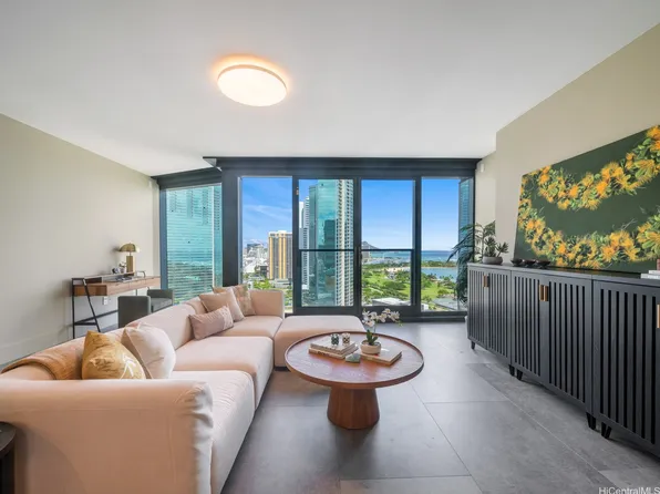 1108 Auahi St APT 1906, Honolulu, HI 96814