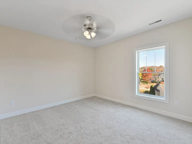 5233 Highpointe Lakes Dr #401 — Photo 11