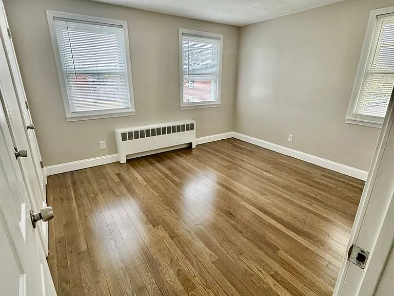 Shawomet Gardens Apartments — Photo 45