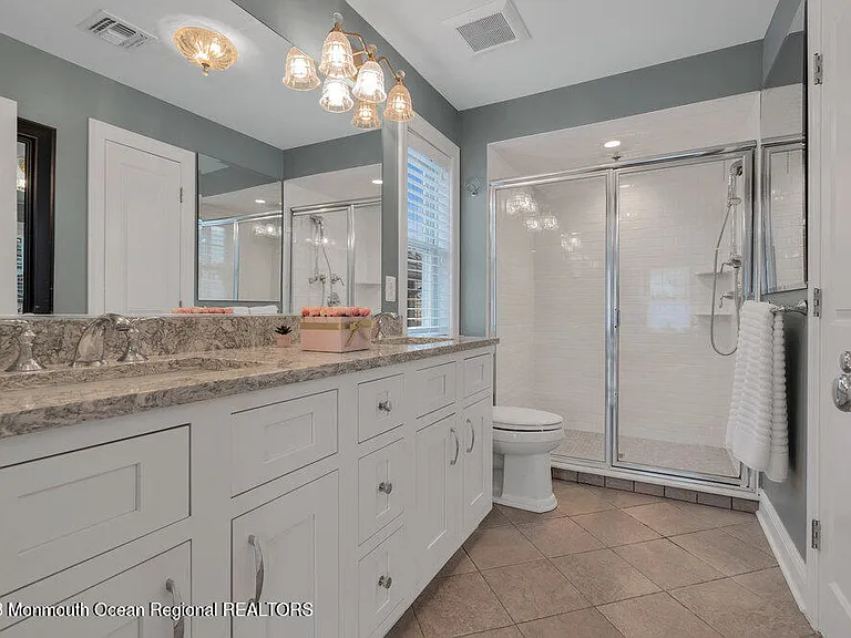 308 Morris Ave #A — Photo 20