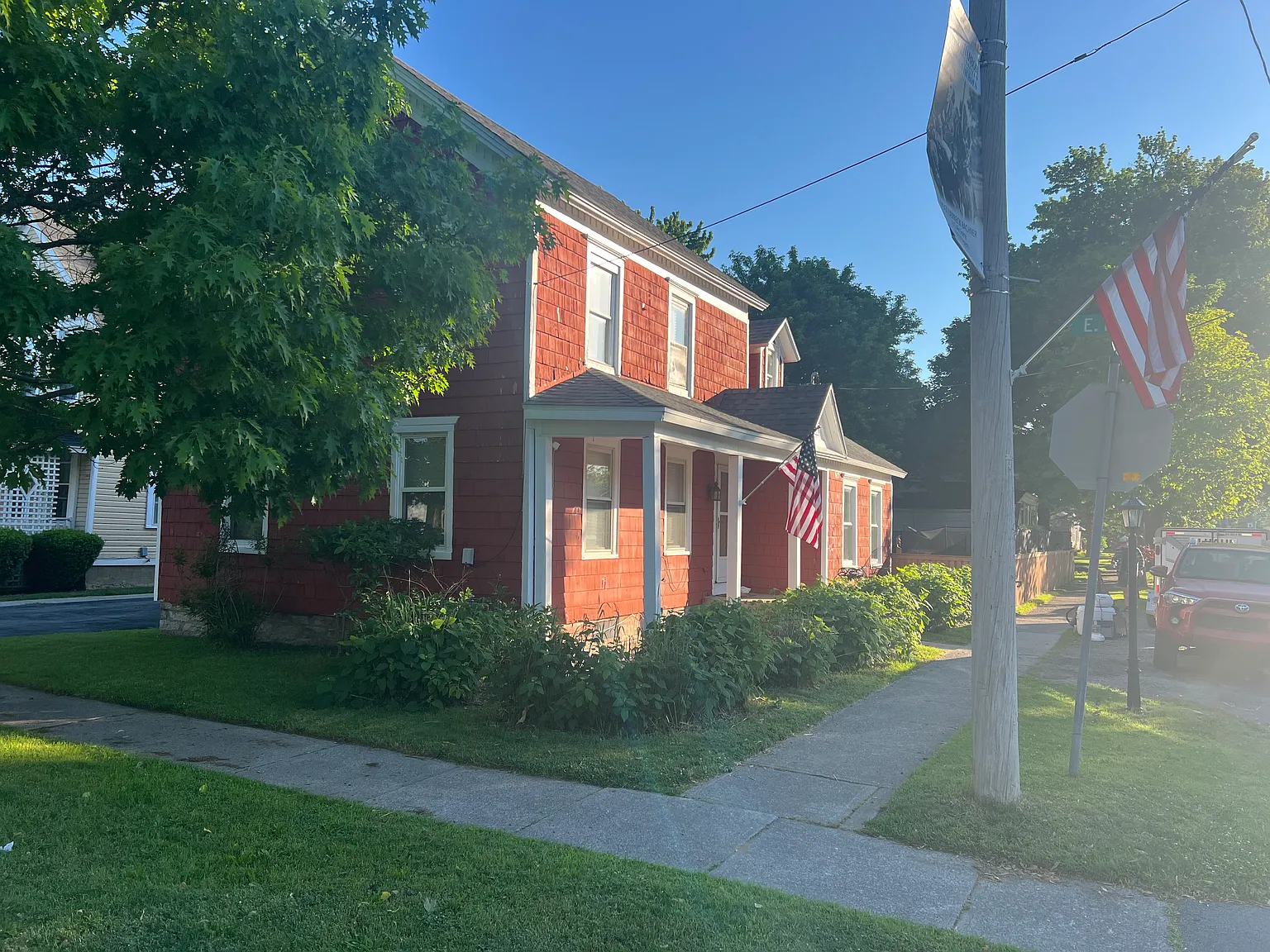 101 Monroe St — Photo 4