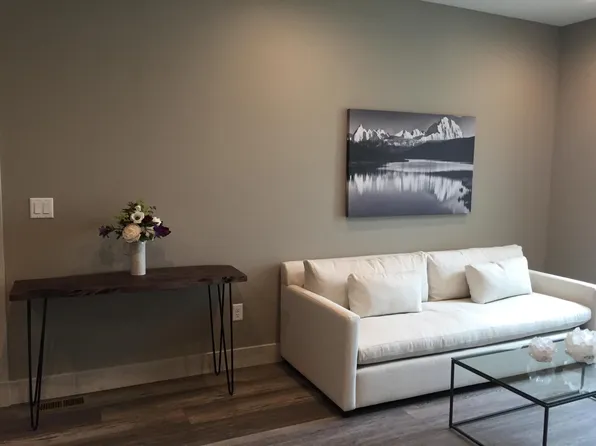 462 Black Bull Trl Unit C, Bozeman, MT 59718