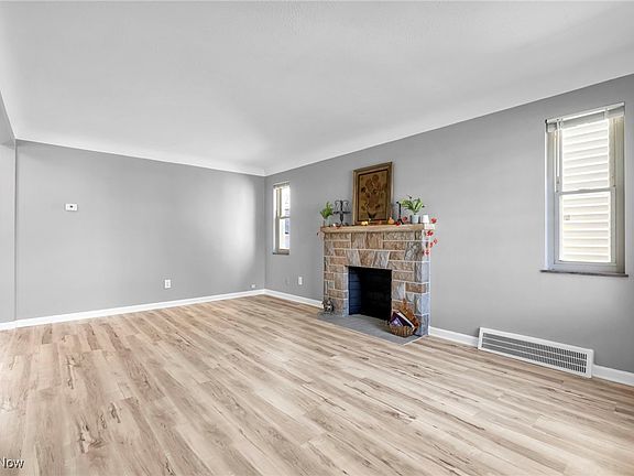 4th image of 6003 Virginia Ave