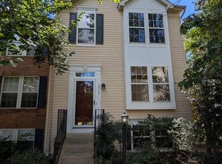 19919 Ridgecrest Sq, Ashburn, VA 20147