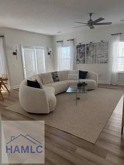 827 Abode Ave — Photo 2