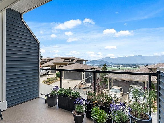 5th image of 6026 Lindeman St #38