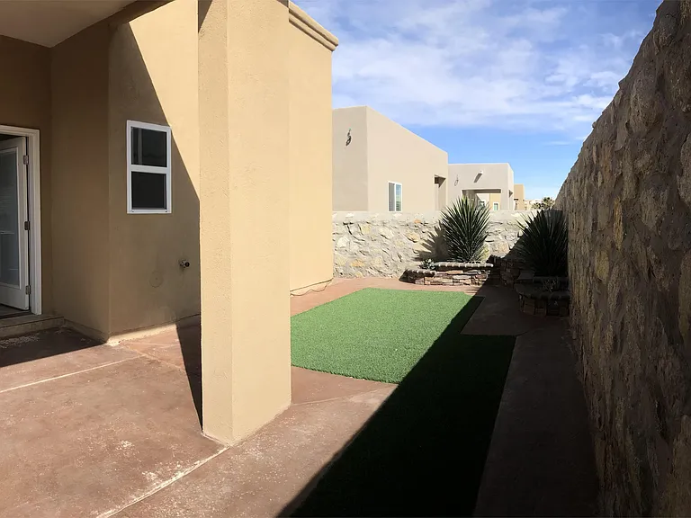 3620 Almond Beach Dr — Photo 1