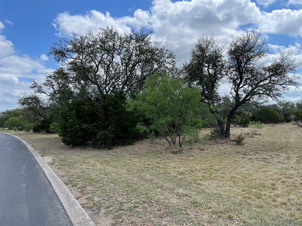 1st image of 302 Vista View Trl