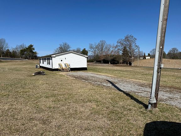 5th image of 165 Tower Rd