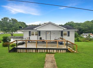 428 Dug Hill Rd, Morgantown, WV 26508