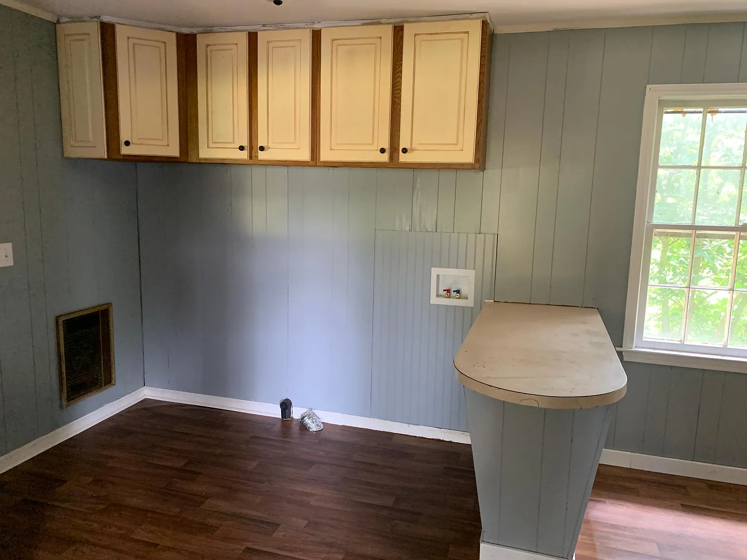 905 Washington Cir — Photo 3