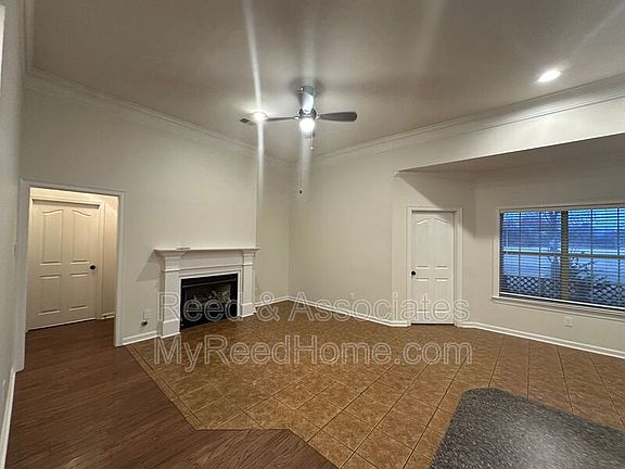 2nd image of 7161 Lauren Ln