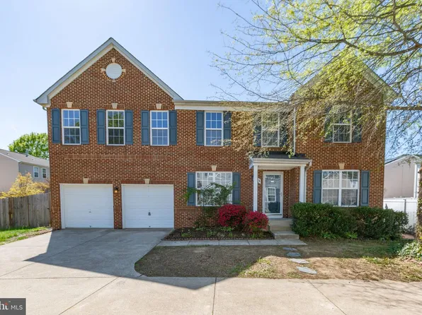 6 Glen Oak Rd, Fredericksburg, VA 22405