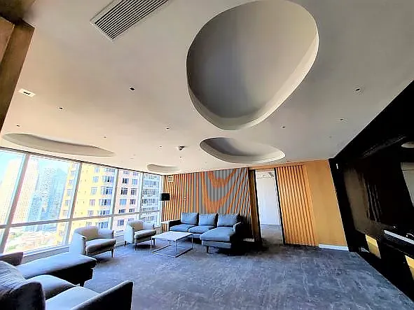 350 W 42nd St #17K — Photo 18