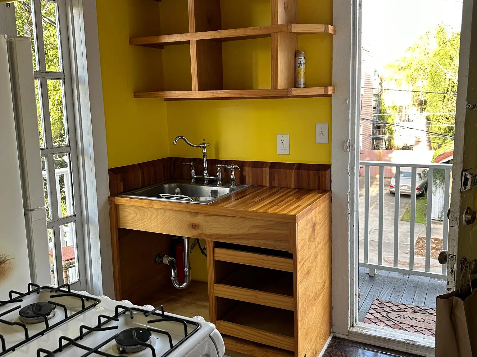 Studio, 380 sqft, $900 — Photo 4