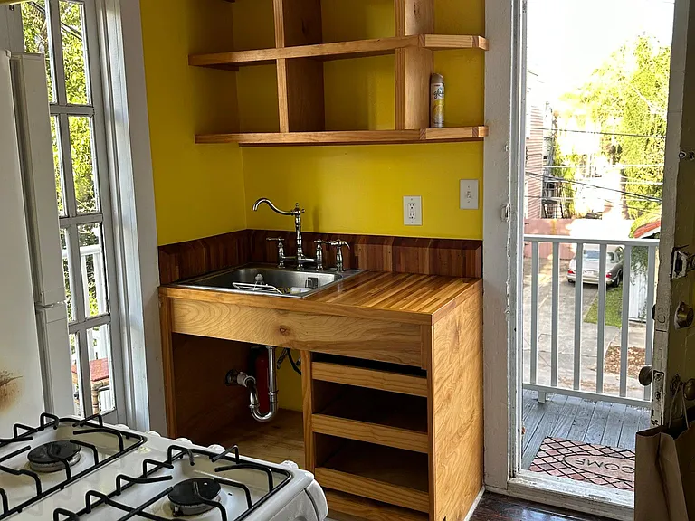 2403 Saint Charles Ave #503 — Photo 4