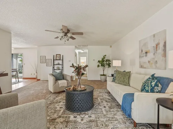 1131 Dartmoor Cir, Lodi, CA 95240