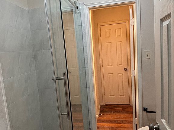 5th image of 2313 Foothill Rd