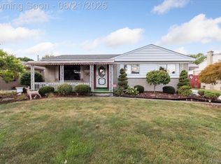 13624 Windemere St, Southgate, MI 48195