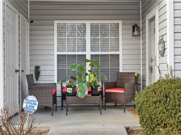 312 Quietwood Dr, Winston Salem, NC 27103