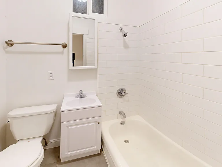 925 Geary Street — Photo 42