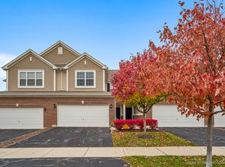 2964 Church Rd, Aurora, IL 60502