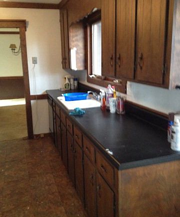 3rd image of 1424 Treetop Ln