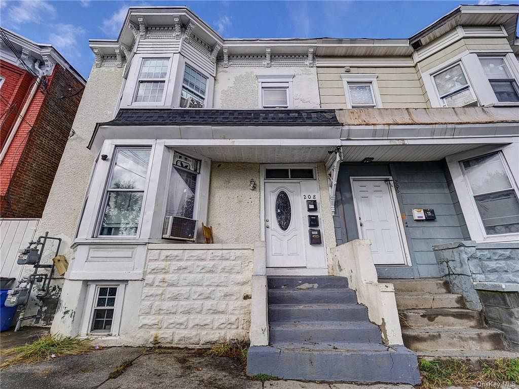 208 Renwick Street, Newburgh, NY 12550 Zillow