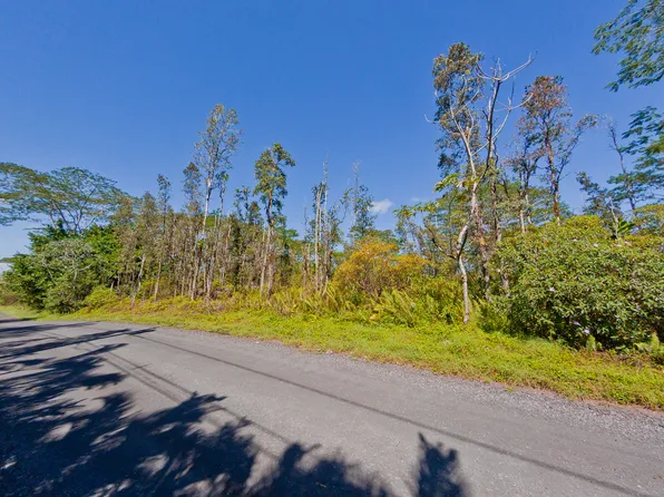 17th St Lot 246, Keaau, HI 96749