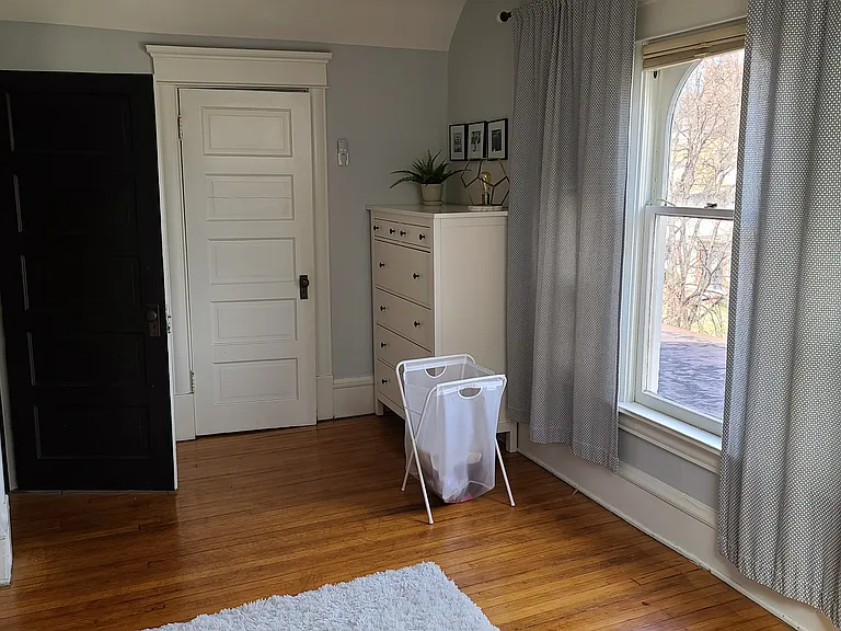 2120 Emerson Ave S #2 — Photo 35