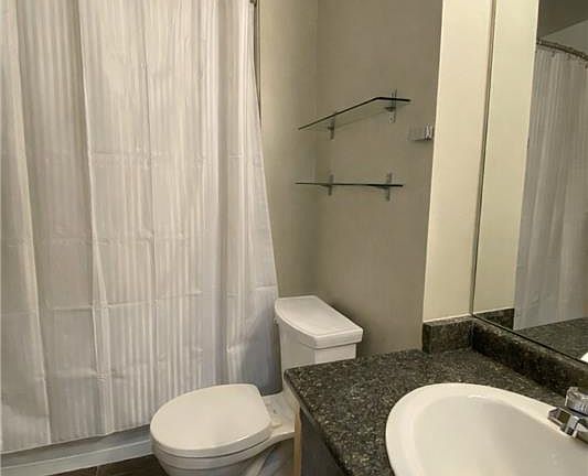 3rd image of 1053 10th St SW #603