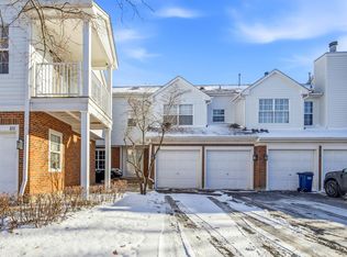 883 Sparta Ct, Vernon Hills, IL 60061