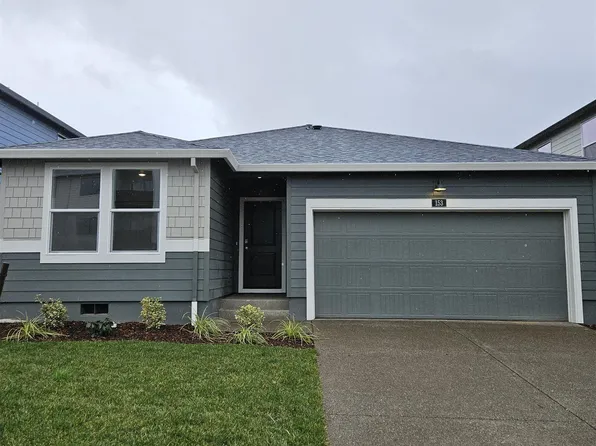 153 Greencrest St NE, Salem, OR 97301
