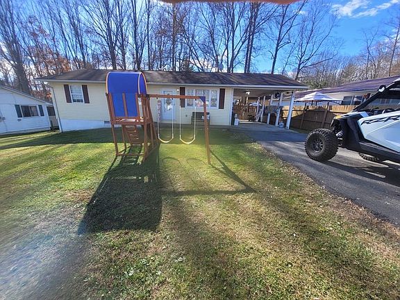 2nd image of 161 Ashley Dr