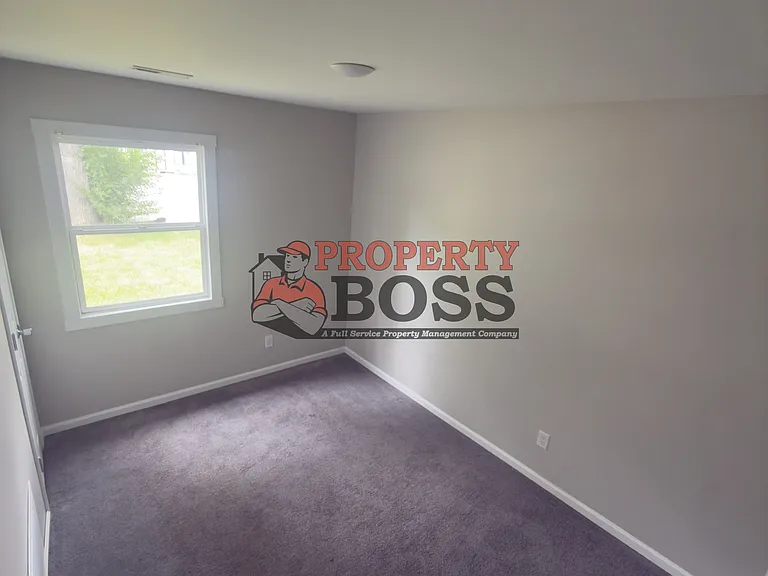 3985 Grant St — Photo 8