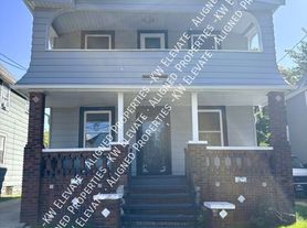 3569 Trent Ave, Cleveland, OH