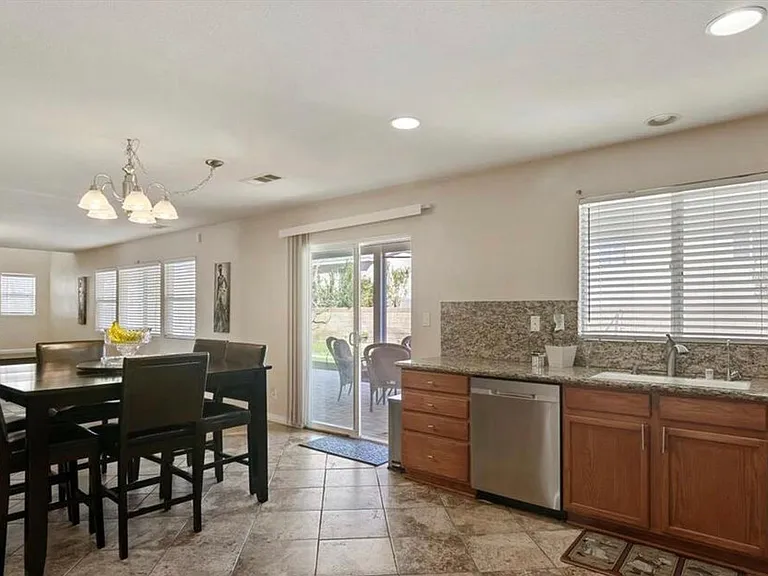 2603 W Avenue K7 — Photo 16