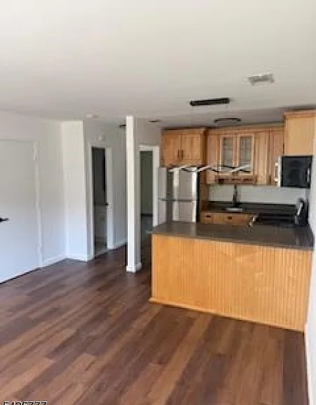 407 Orchard Meadows Dr — Photo 2