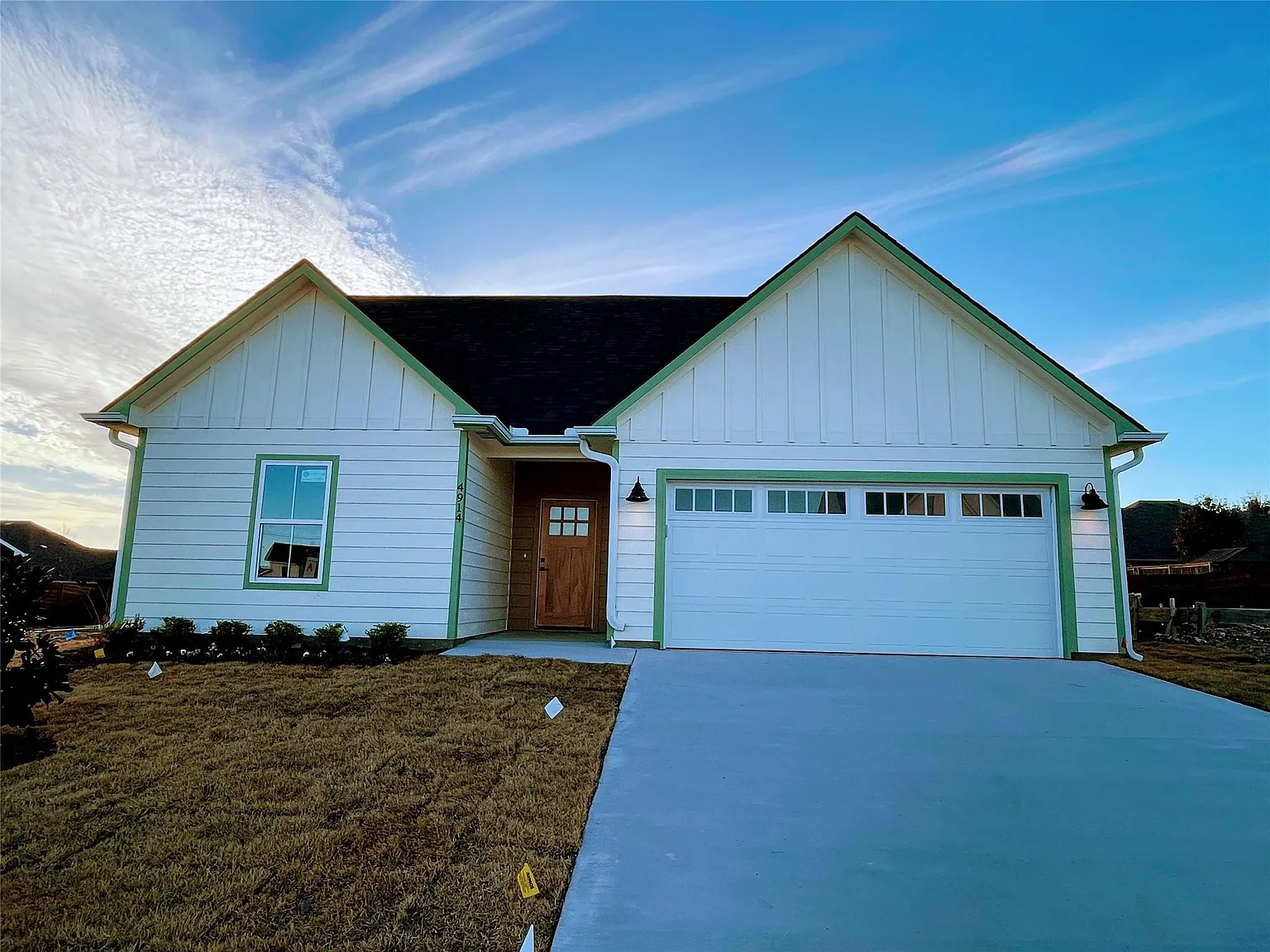 3 bed, 1700 sqft, $2,200 — Photo 1