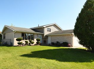 17035 Hickory Ct, Orland Hills, IL 60487