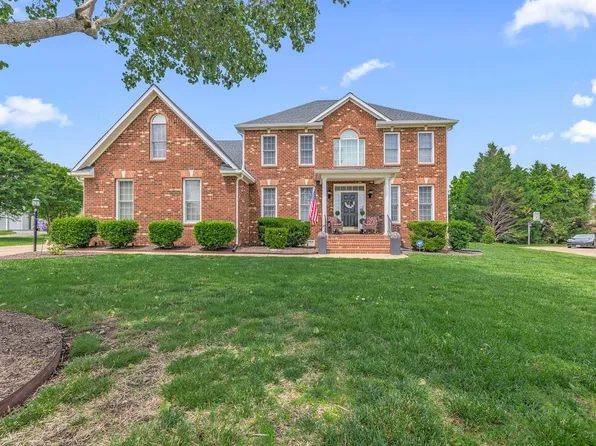 12000 Player Ct, Chester, VA 23836