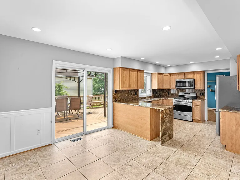 12545 Browns Ferry Rd — Photo 16