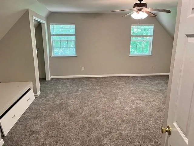2717 Masterson Ln — Photo 13