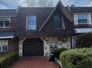218 Glen Cove Rd, Darby, PA 19023