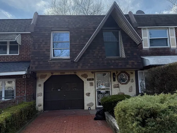 218 Glen Cove Rd, Darby, PA 19023