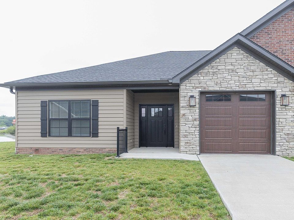 1st image of 3895 High Pointe Ln